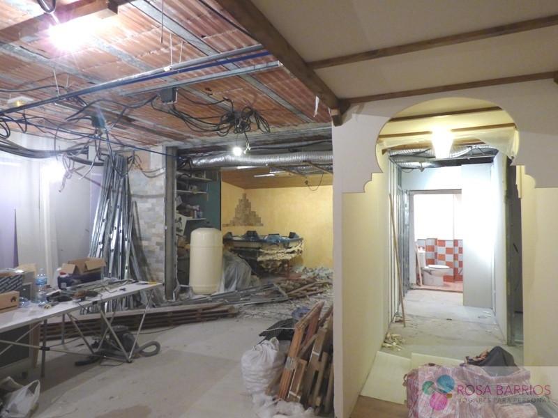 For sale of commercial in Marbella