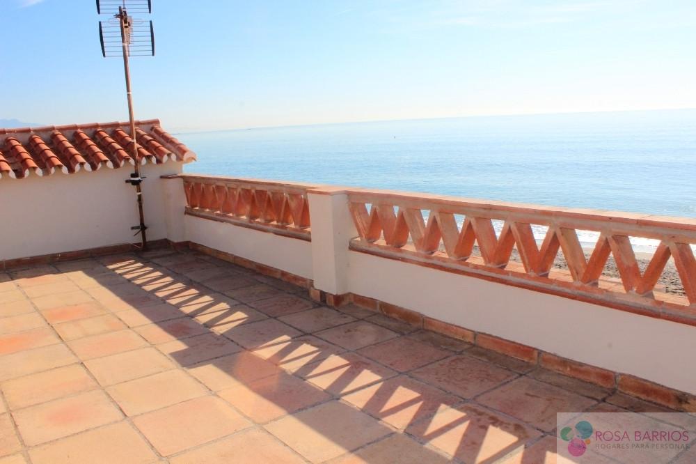 Venta de villa en Estepona