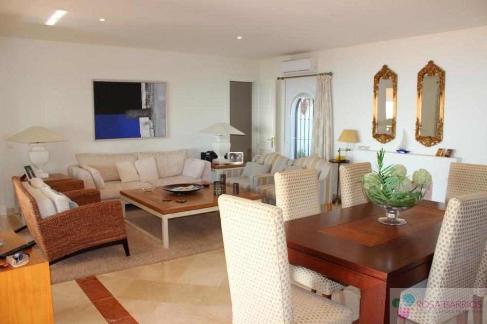 Venta de villa en Estepona