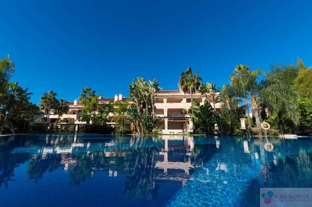 Venta de apartamento en Nueva Andalucía