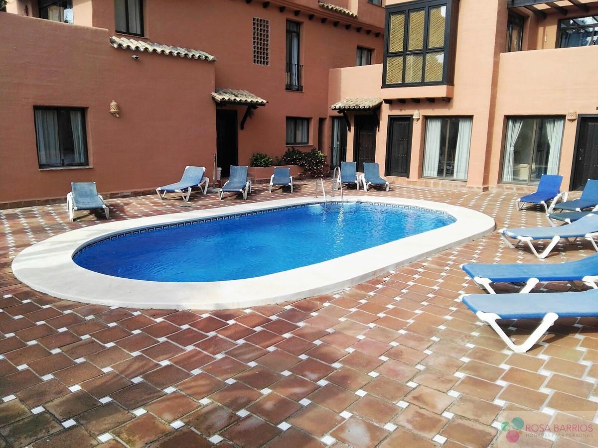 For sale of apartment in Estepona