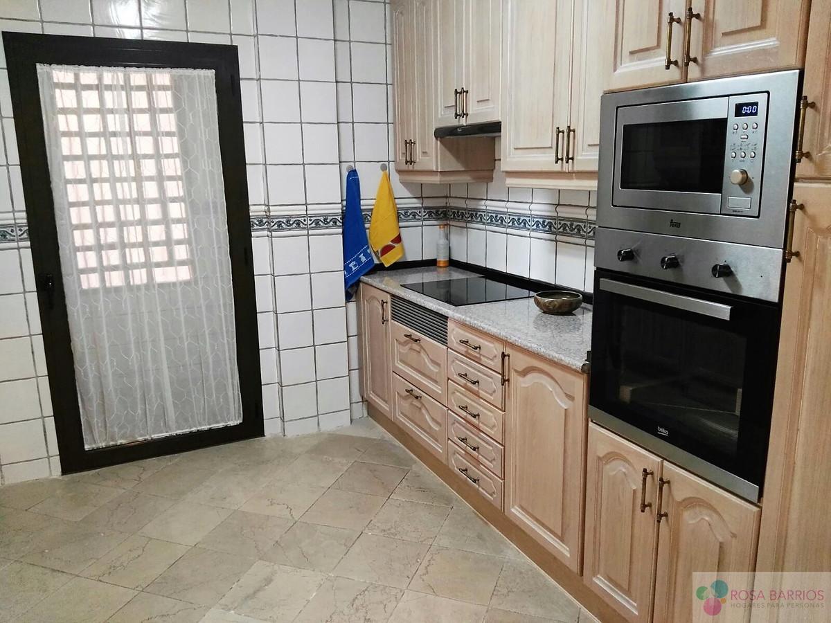 For sale of apartment in Estepona