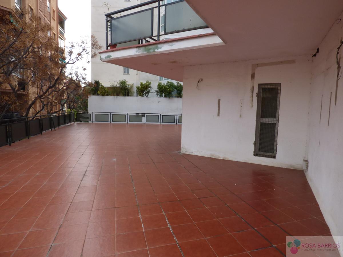 Zu verkaufen von ladenlokal in
 Marbella