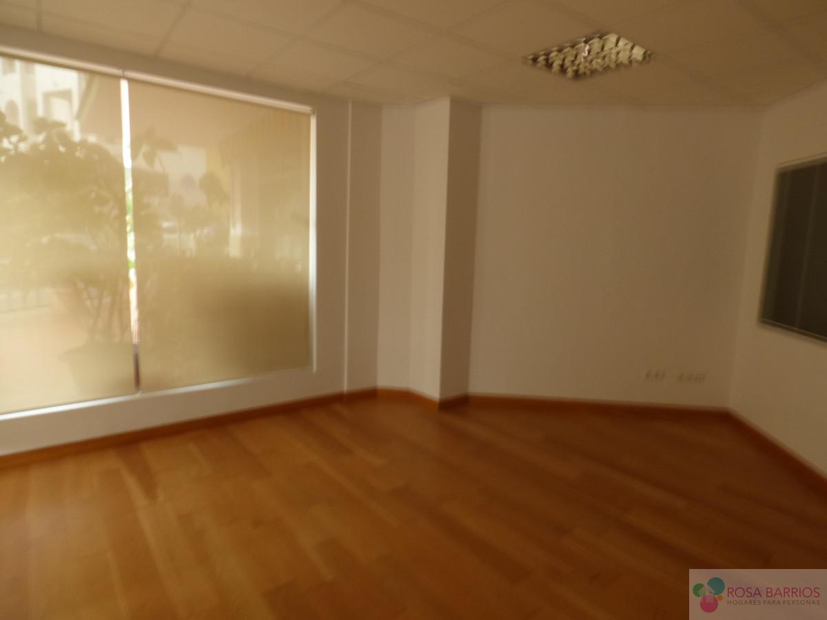 Zu verkaufen von ladenlokal in
 Marbella