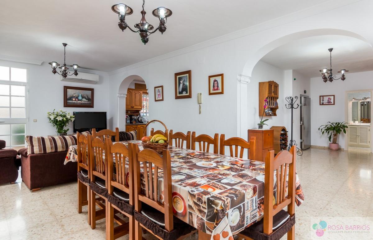 For sale of villa in Marbella