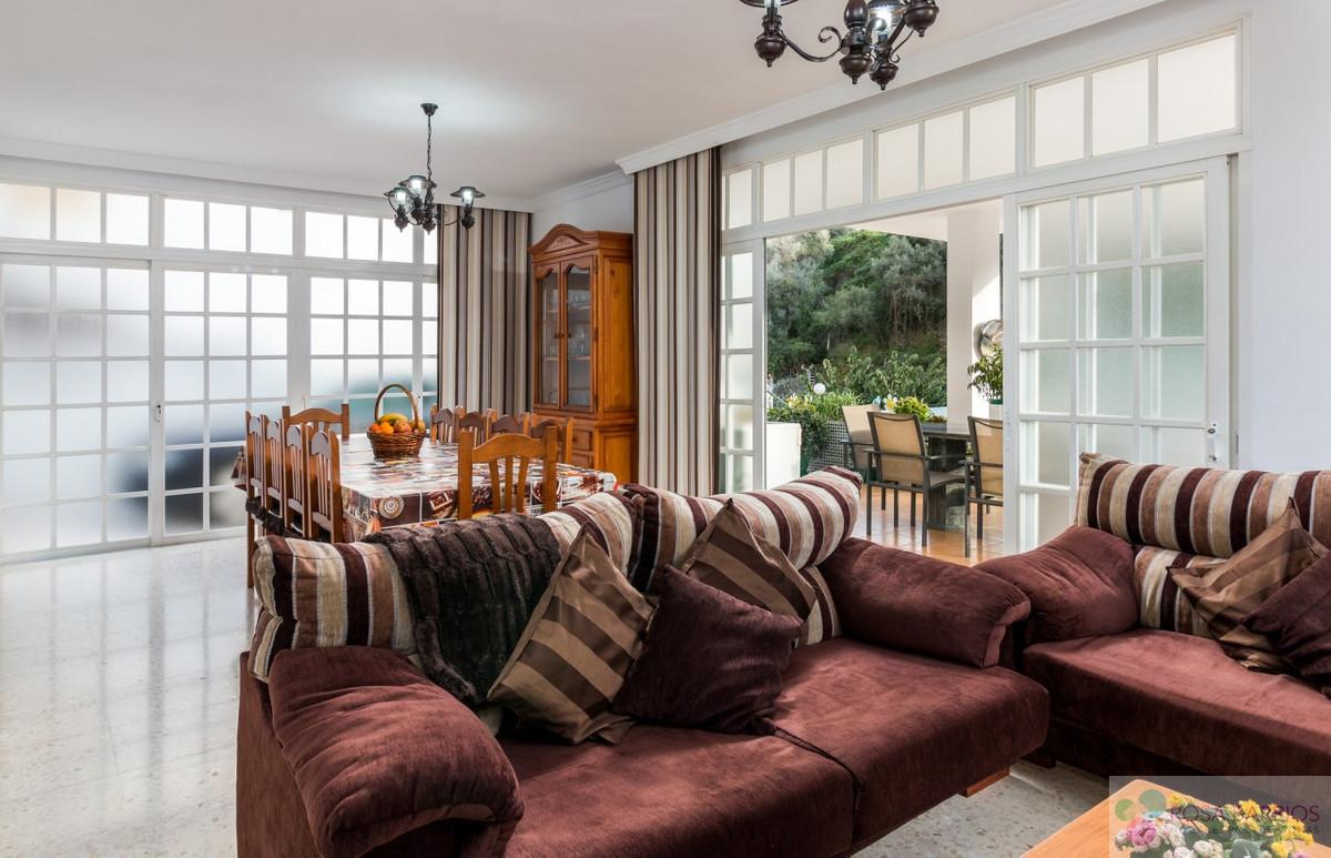 For sale of villa in Marbella