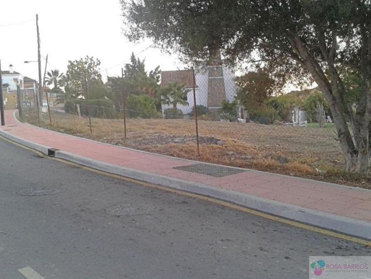 For sale of land in Estepona