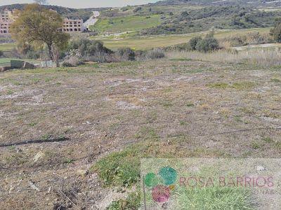 For sale of land in Estepona