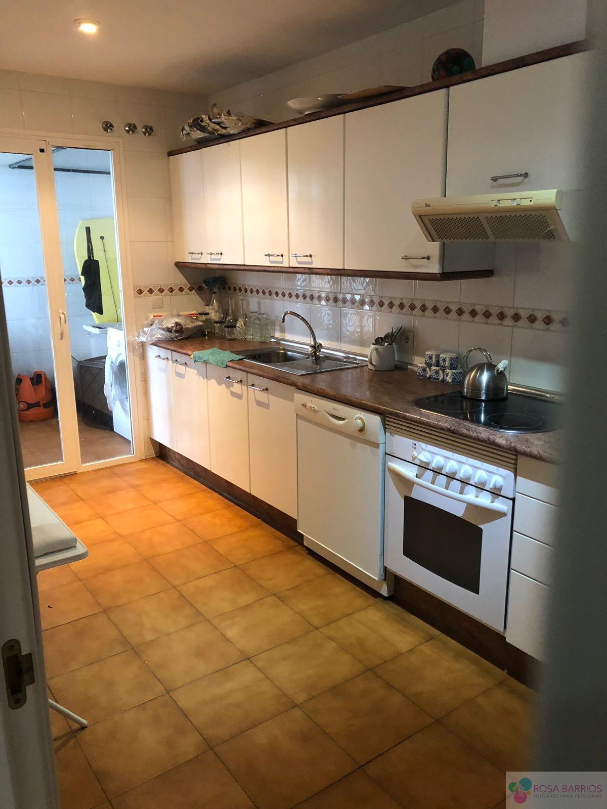 For sale of apartment in Puerto Banús