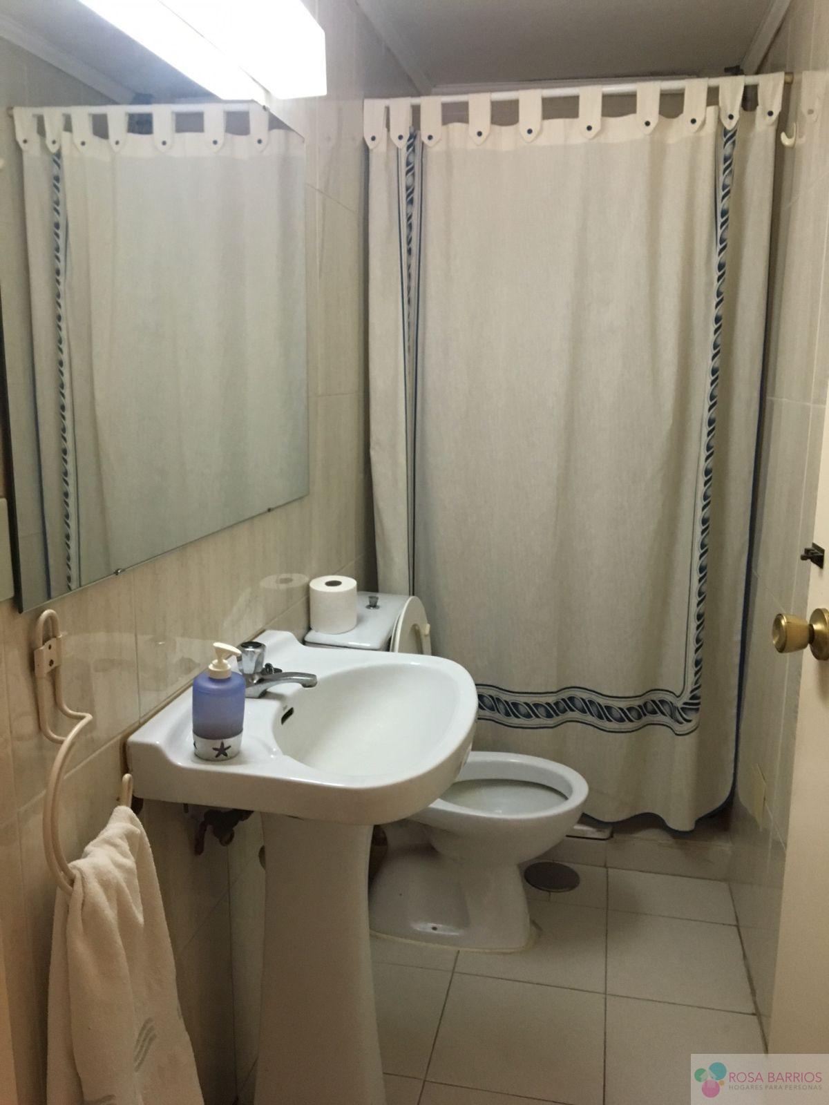 For sale of commercial in Estepona