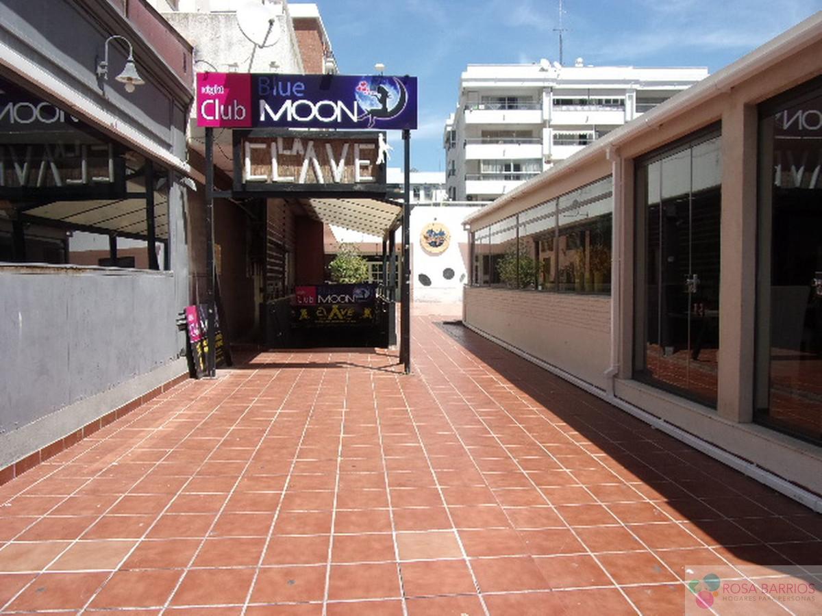Zu verkaufen von ladenlokal in
 Marbella