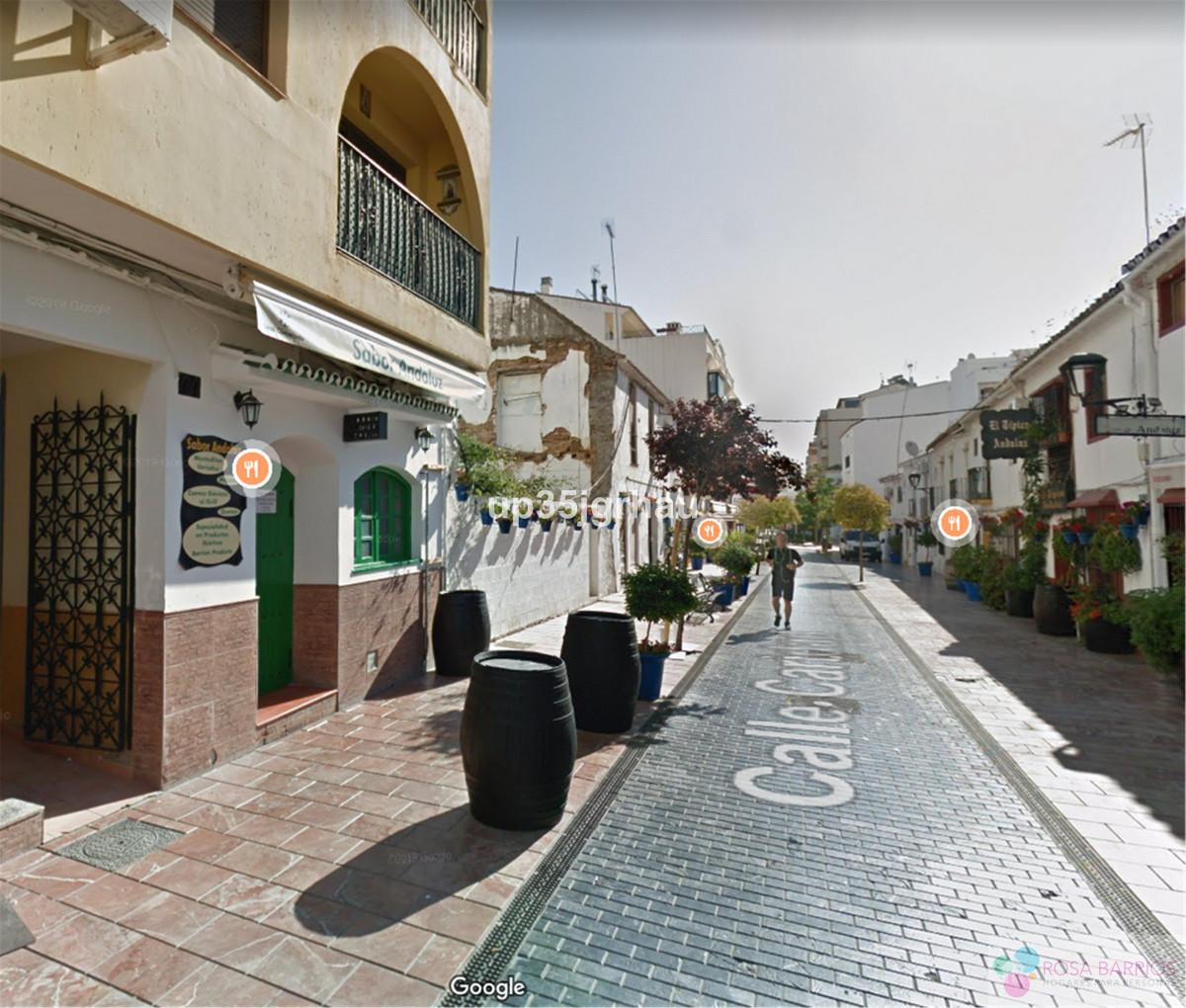 For sale of land in Estepona