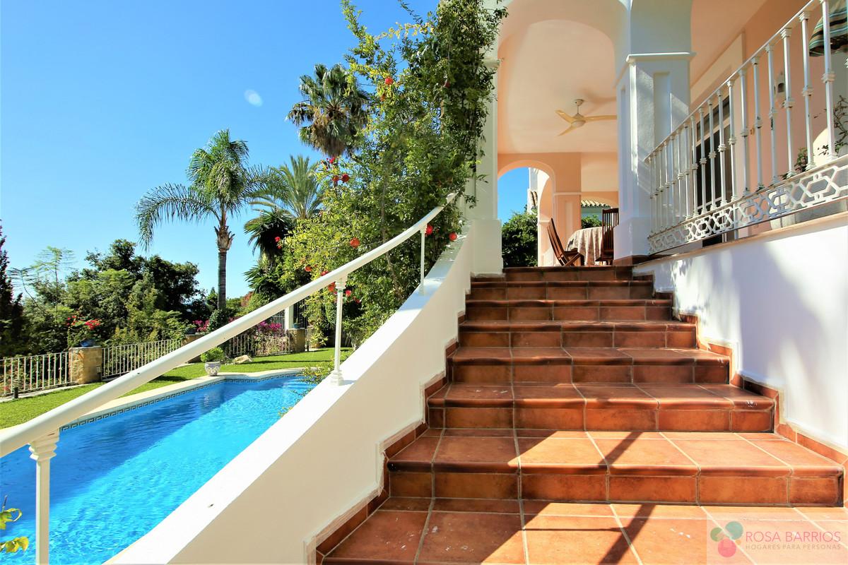 For sale of villa in Marbella