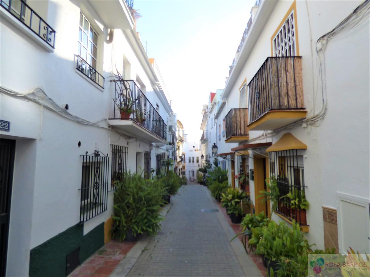 For sale of villa in Marbella
