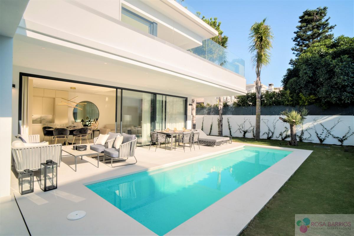 For sale of villa in Marbella
