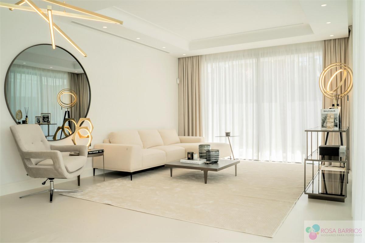 For sale of villa in Marbella