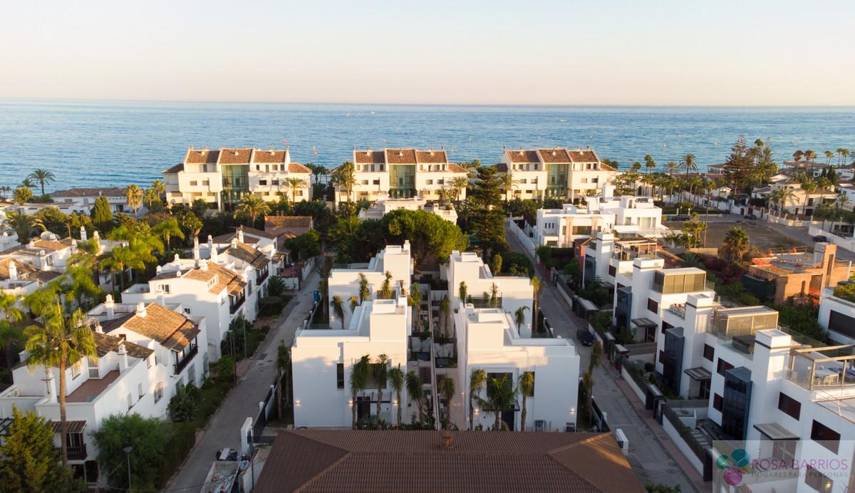 For sale of villa in Marbella