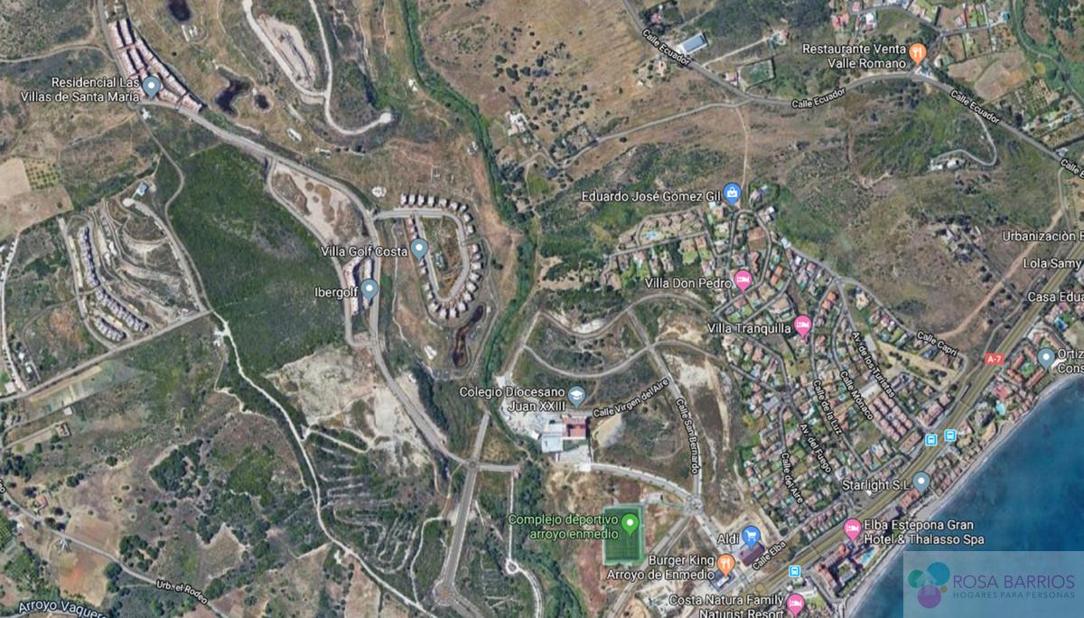 For sale of land in Estepona