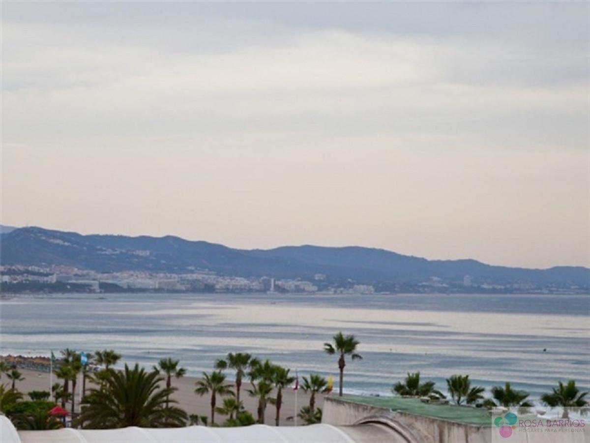 For sale of apartment in Puerto Banús