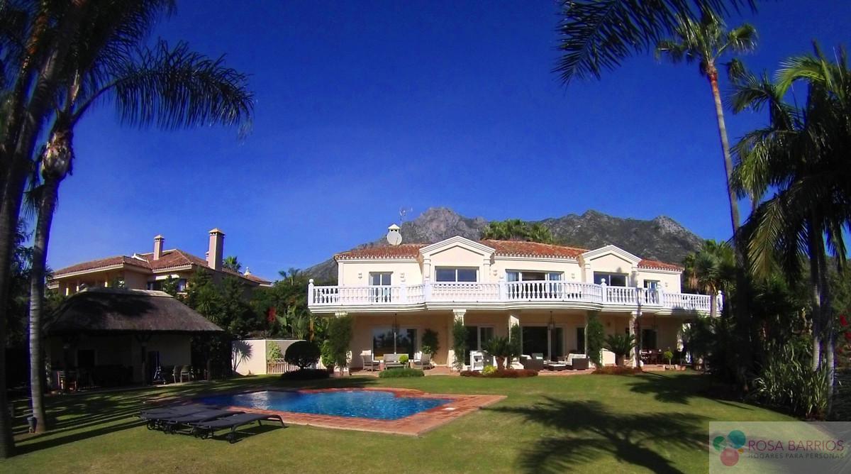 For sale of villa in Marbella