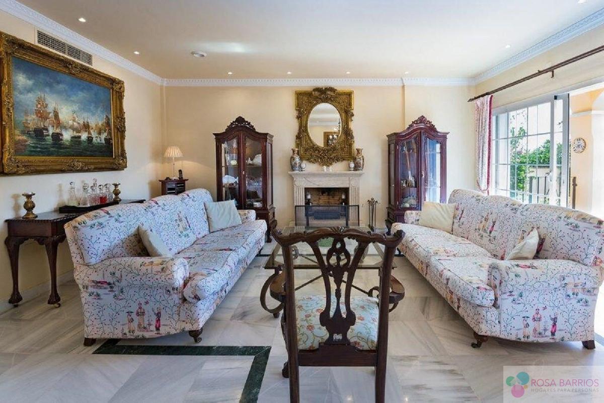 For sale of villa in Marbella