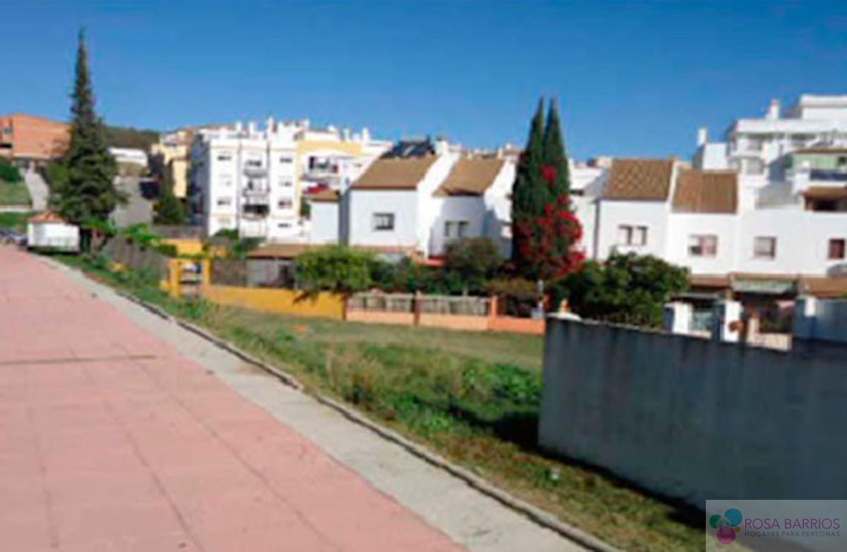 Venta de terreno en Estepona