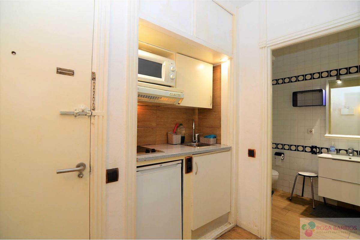 For sale of study in Nueva Andalucía