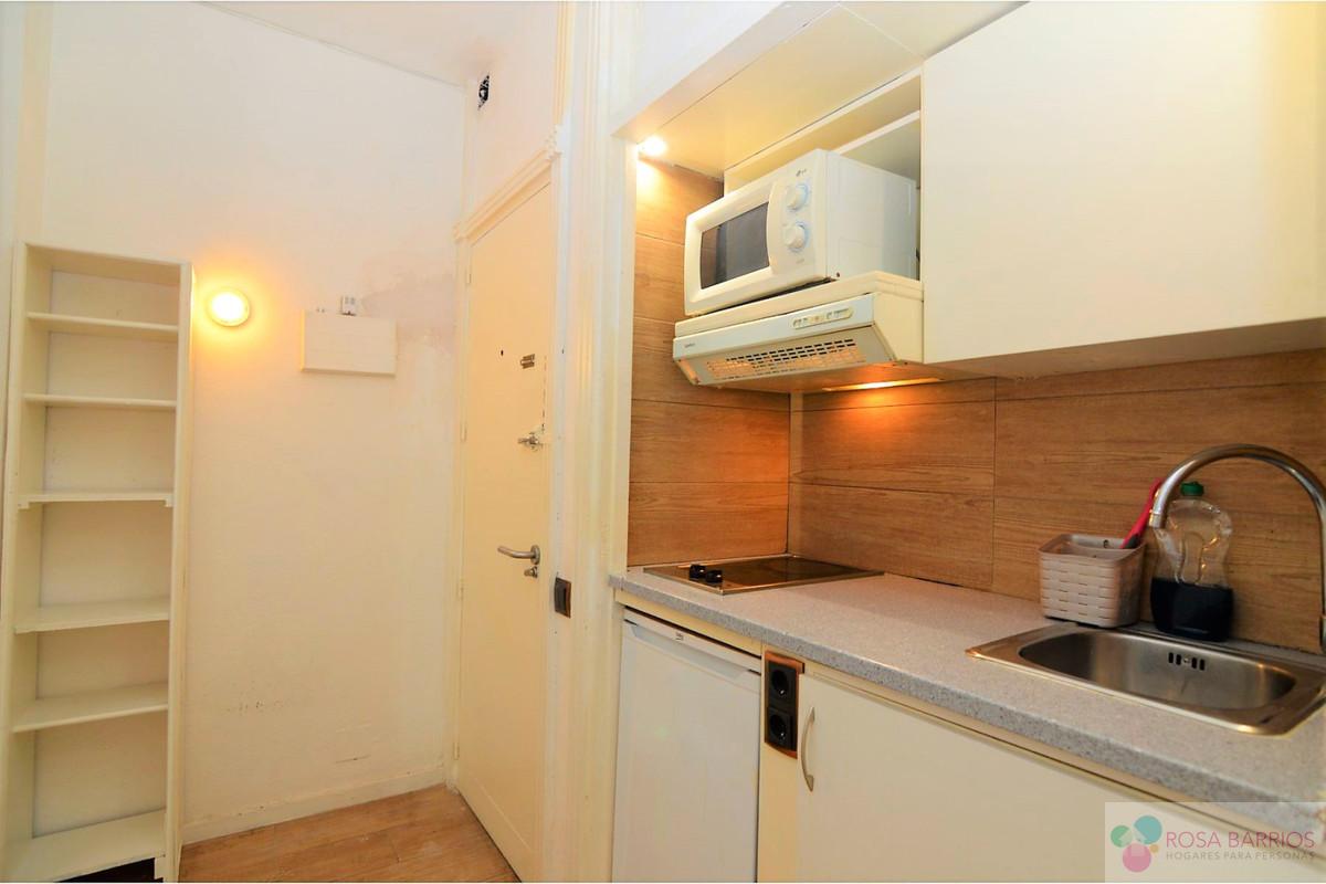 For sale of study in Nueva Andalucía