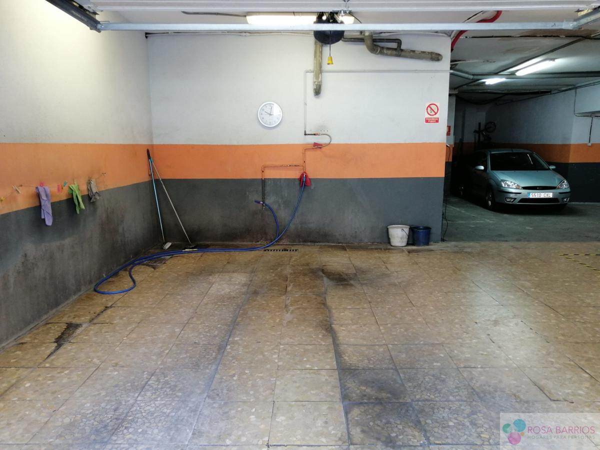 For sale of commercial in Marbella
