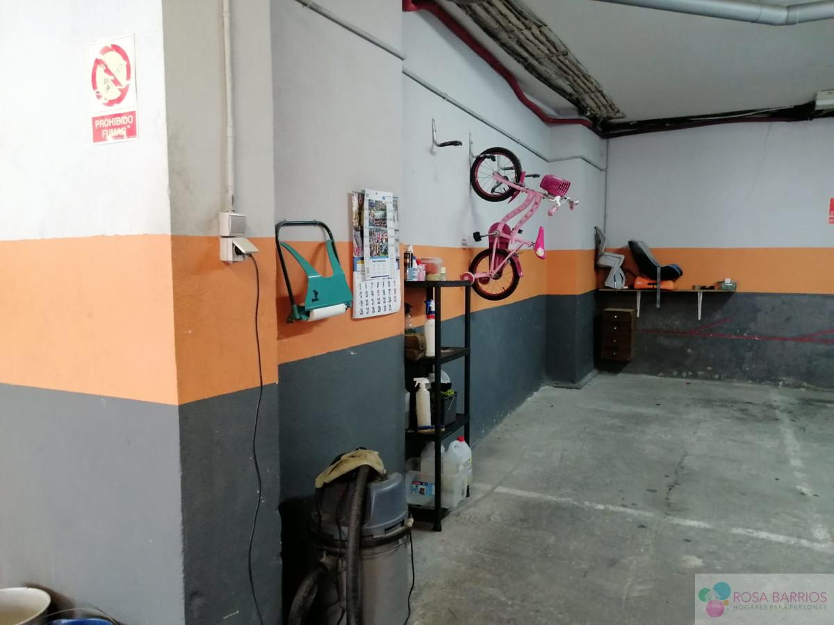 For sale of commercial in Marbella