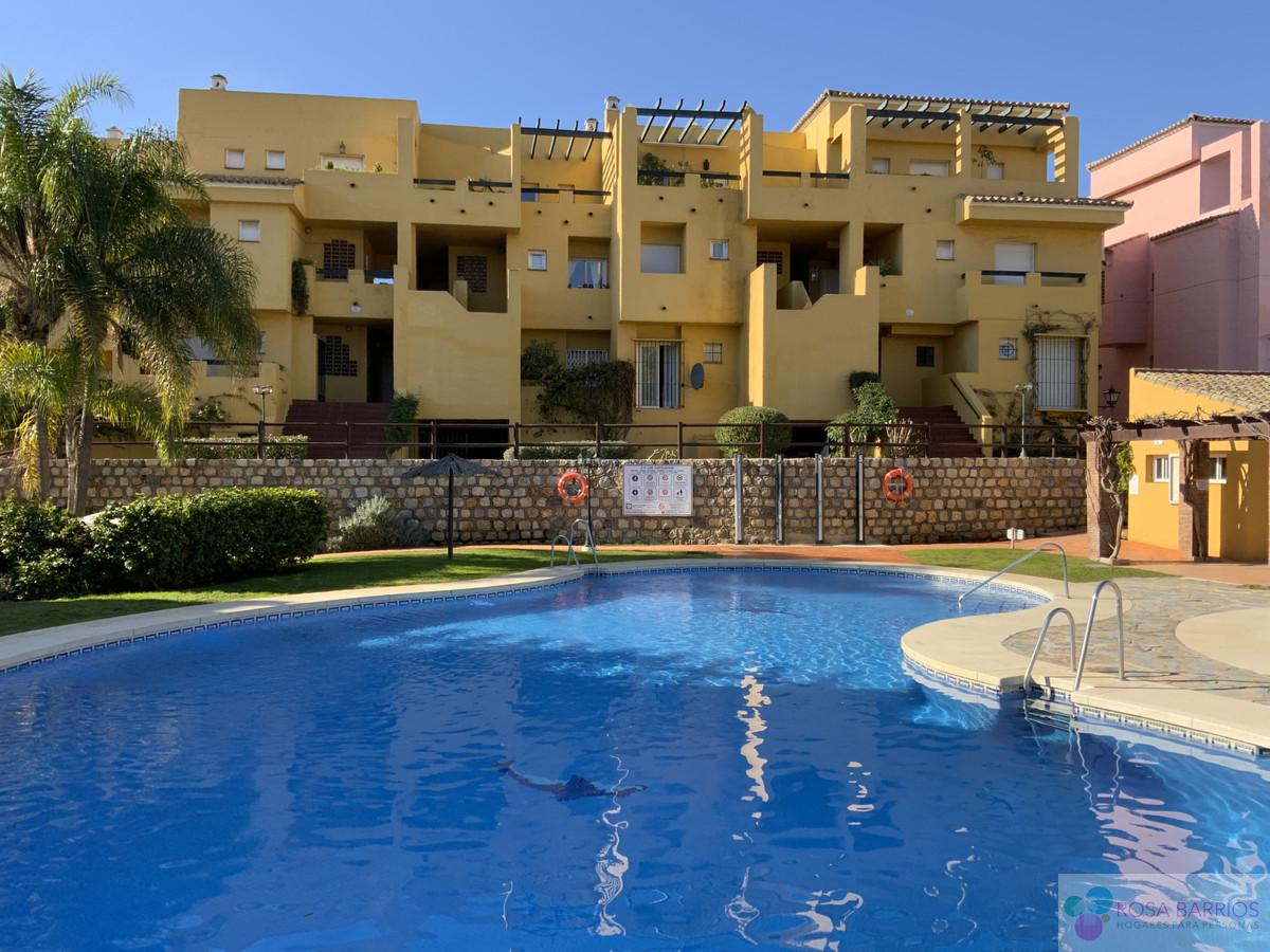 For sale of apartment in Guadalmina Alta