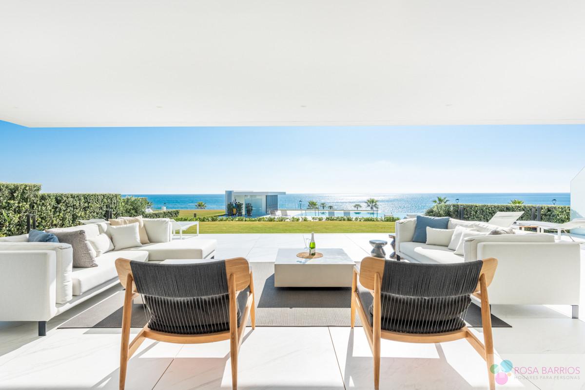 For sale of apartment in Estepona