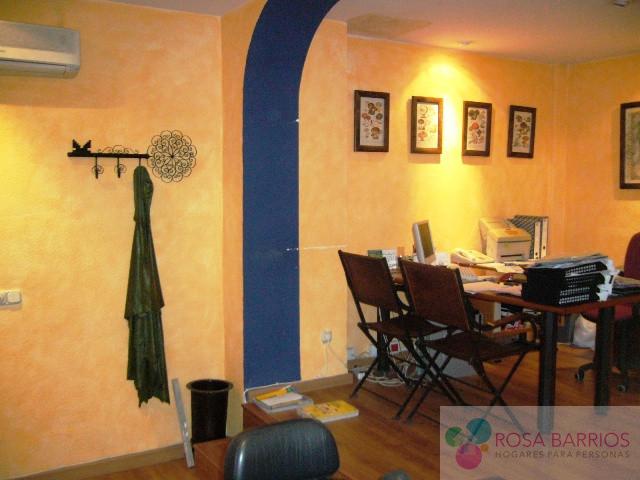 For sale of commercial in Marbella