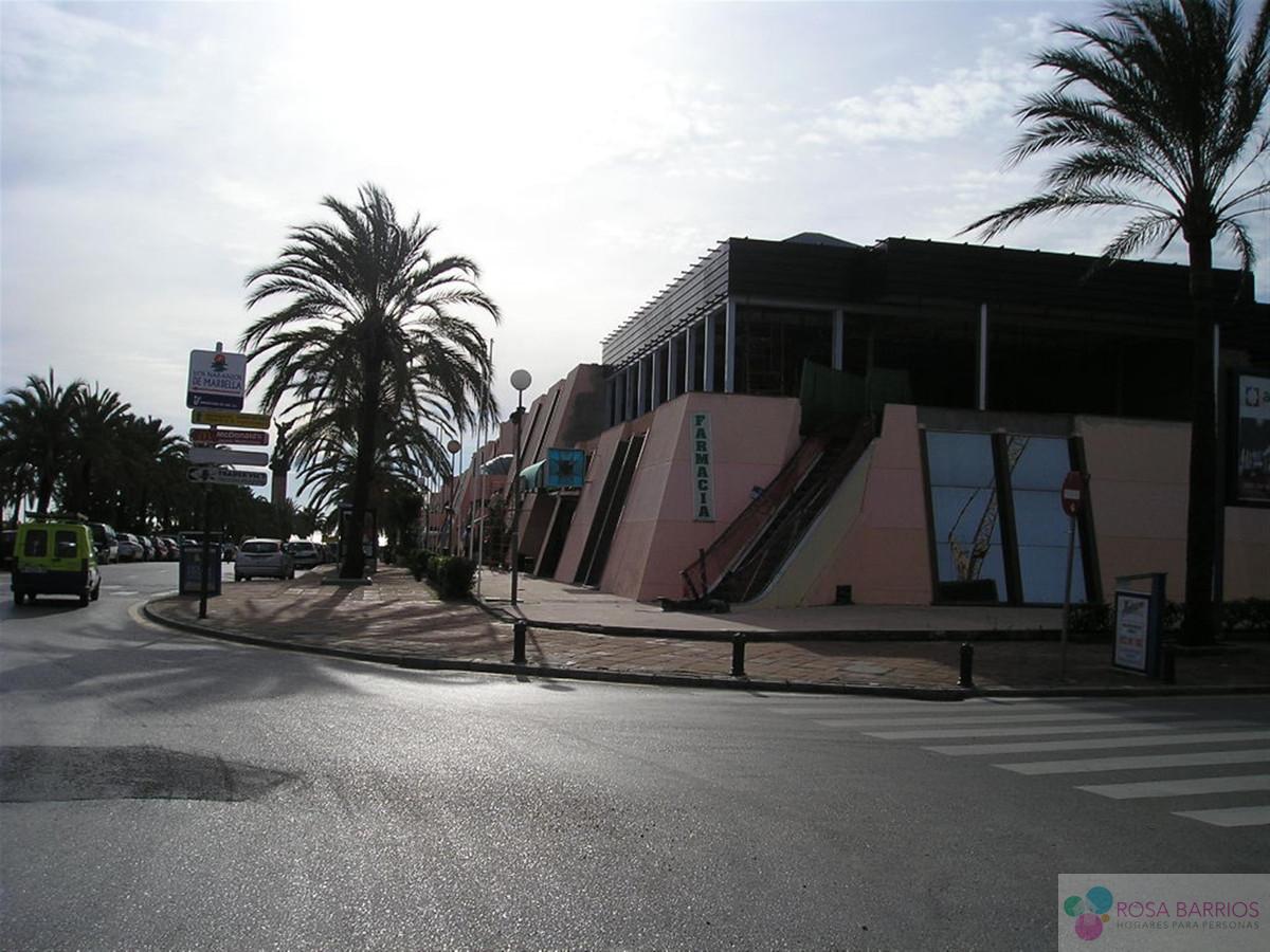 Zu verkaufen von ladenlokal in
 Puerto Banús