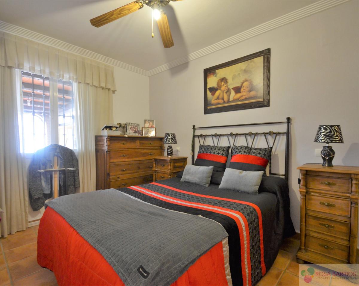For sale of apartment in Estepona