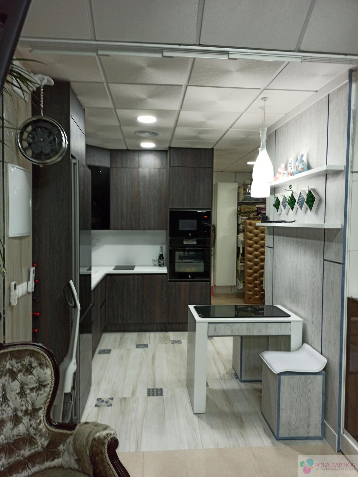 For sale of commercial in Marbella