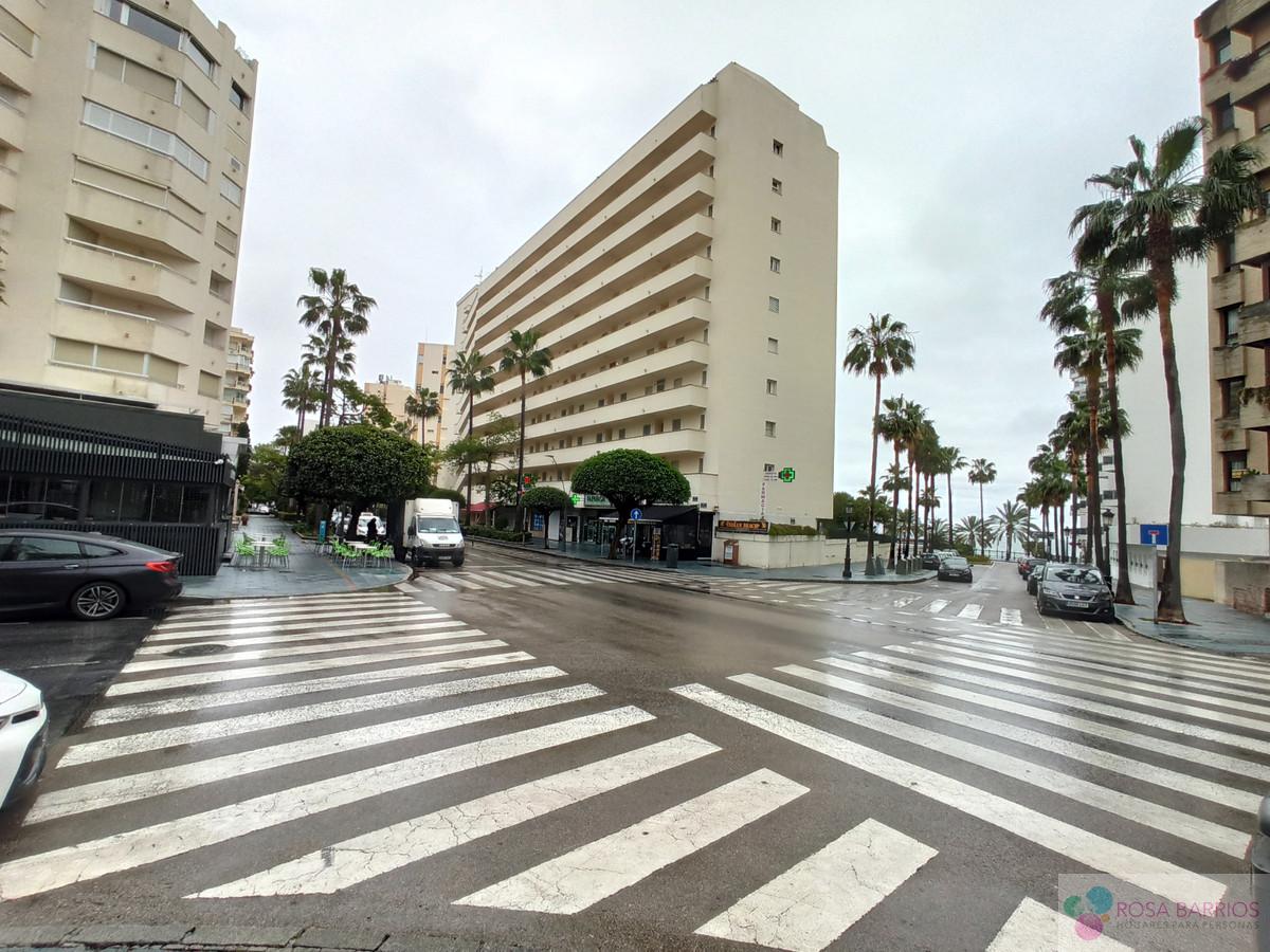 For sale of commercial in Marbella