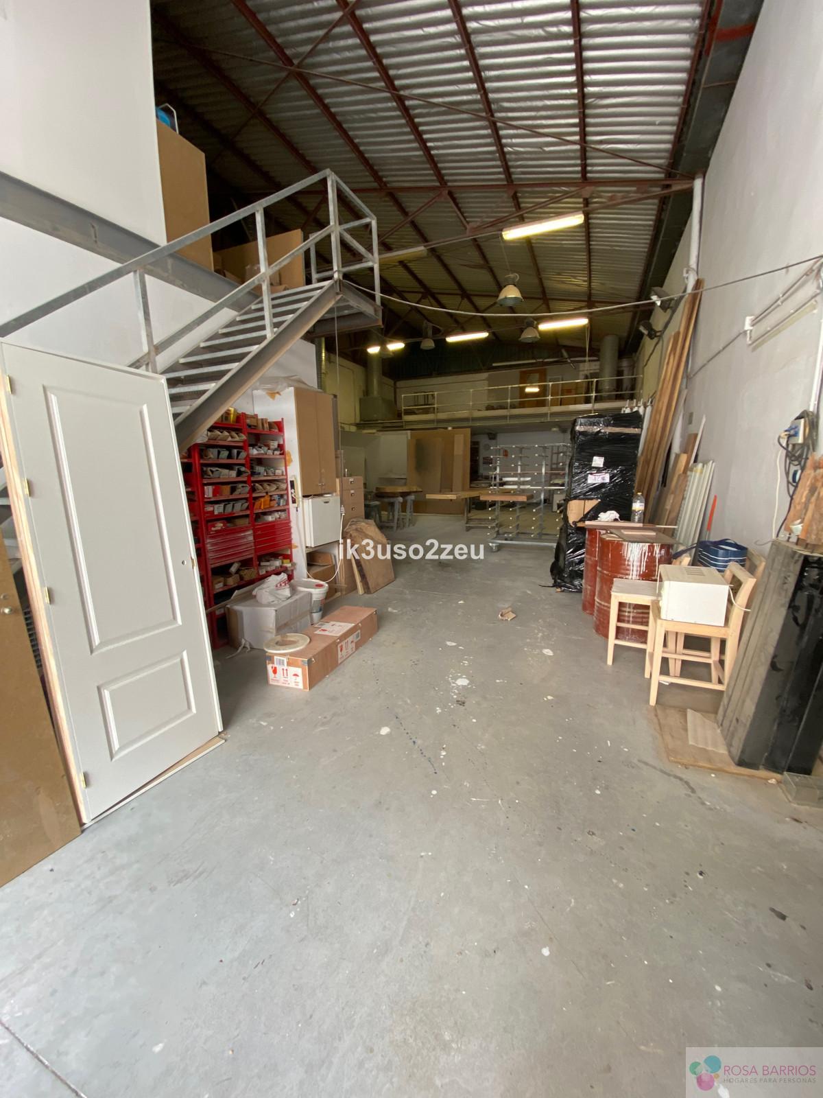 For sale of commercial in Marbella