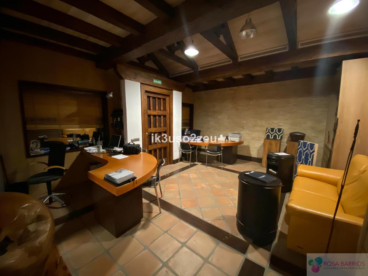 For sale of commercial in Marbella