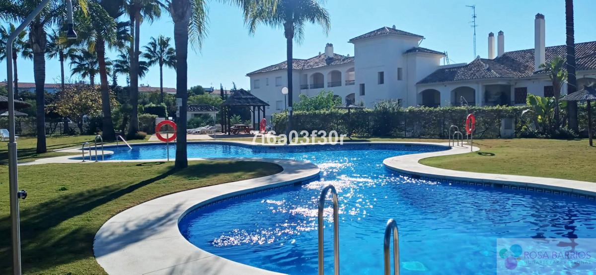For sale of apartment in Estepona