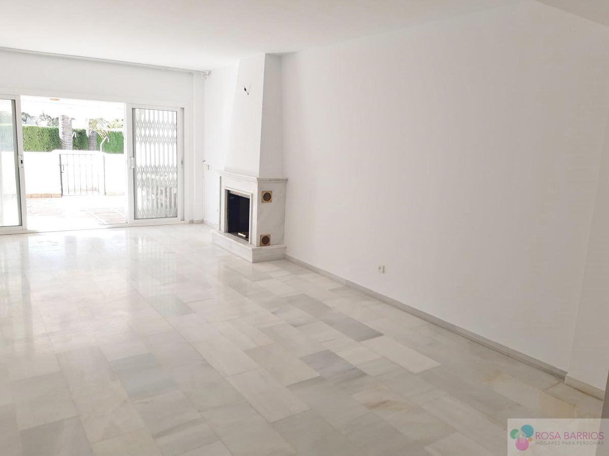 Venta de apartamento en Puerto Banús