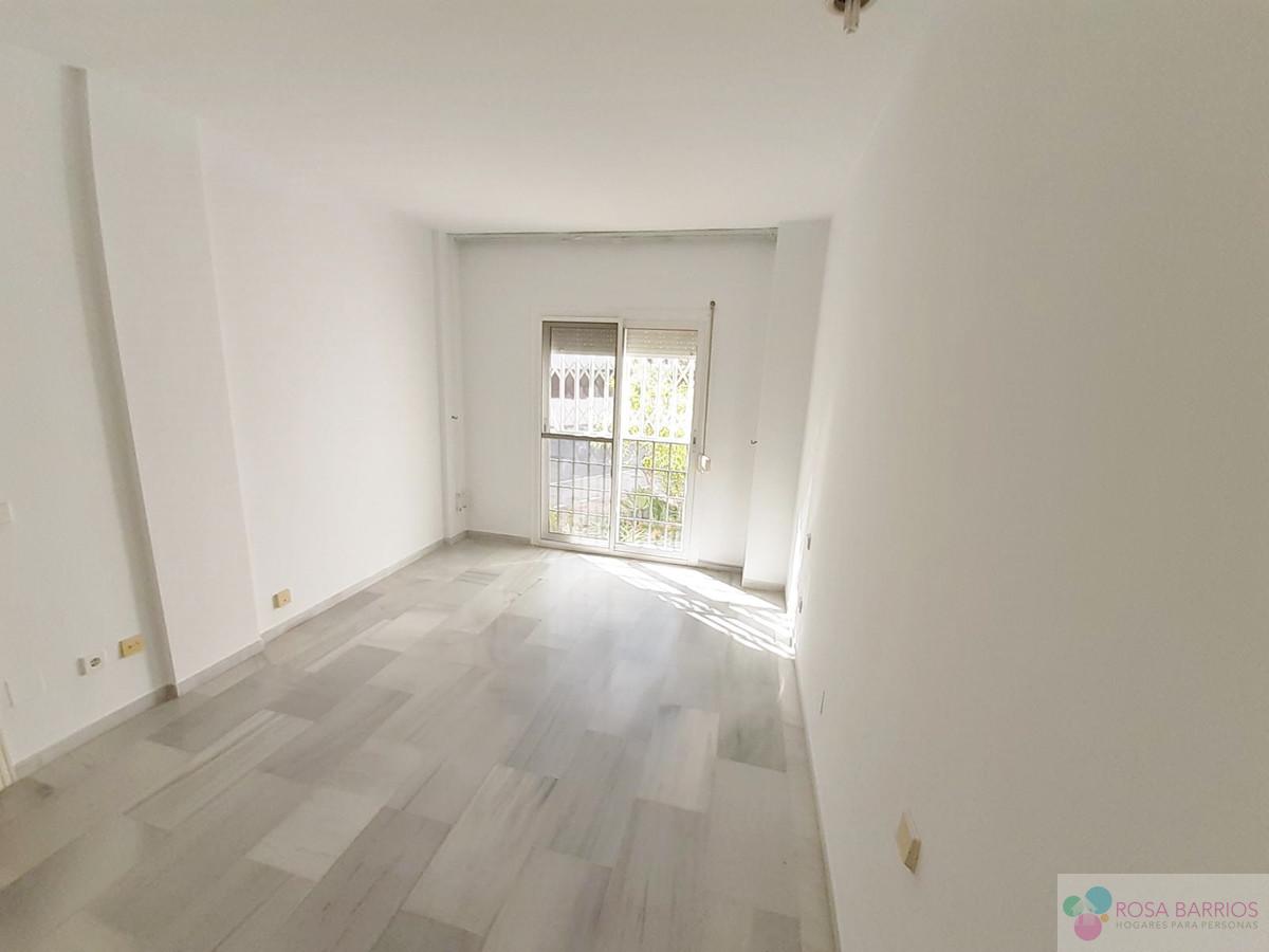 Venta de apartamento en Puerto Banús