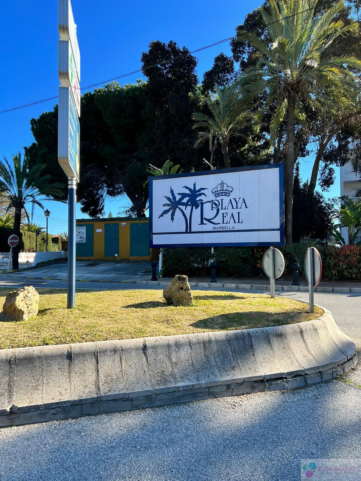 For sale of commercial in Marbella