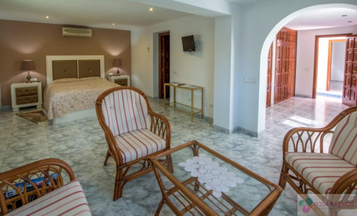 Venta de villa en Guadalmina Alta