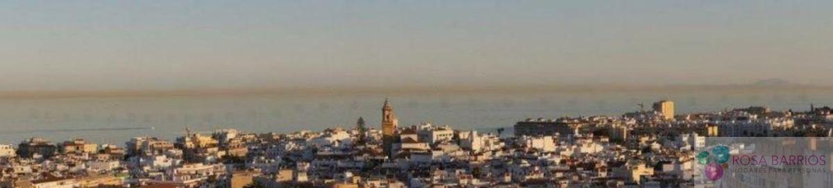 For sale of penthouse in Estepona
