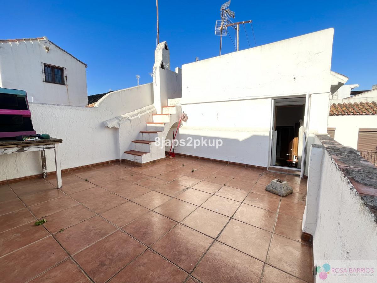 Zu verkaufen von villa in
 Estepona