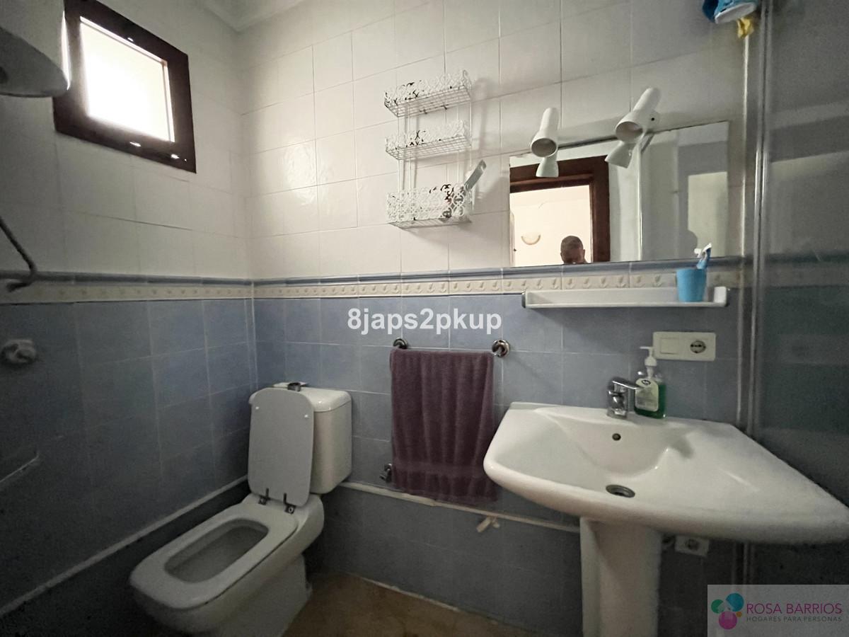 Zu verkaufen von villa in
 Estepona