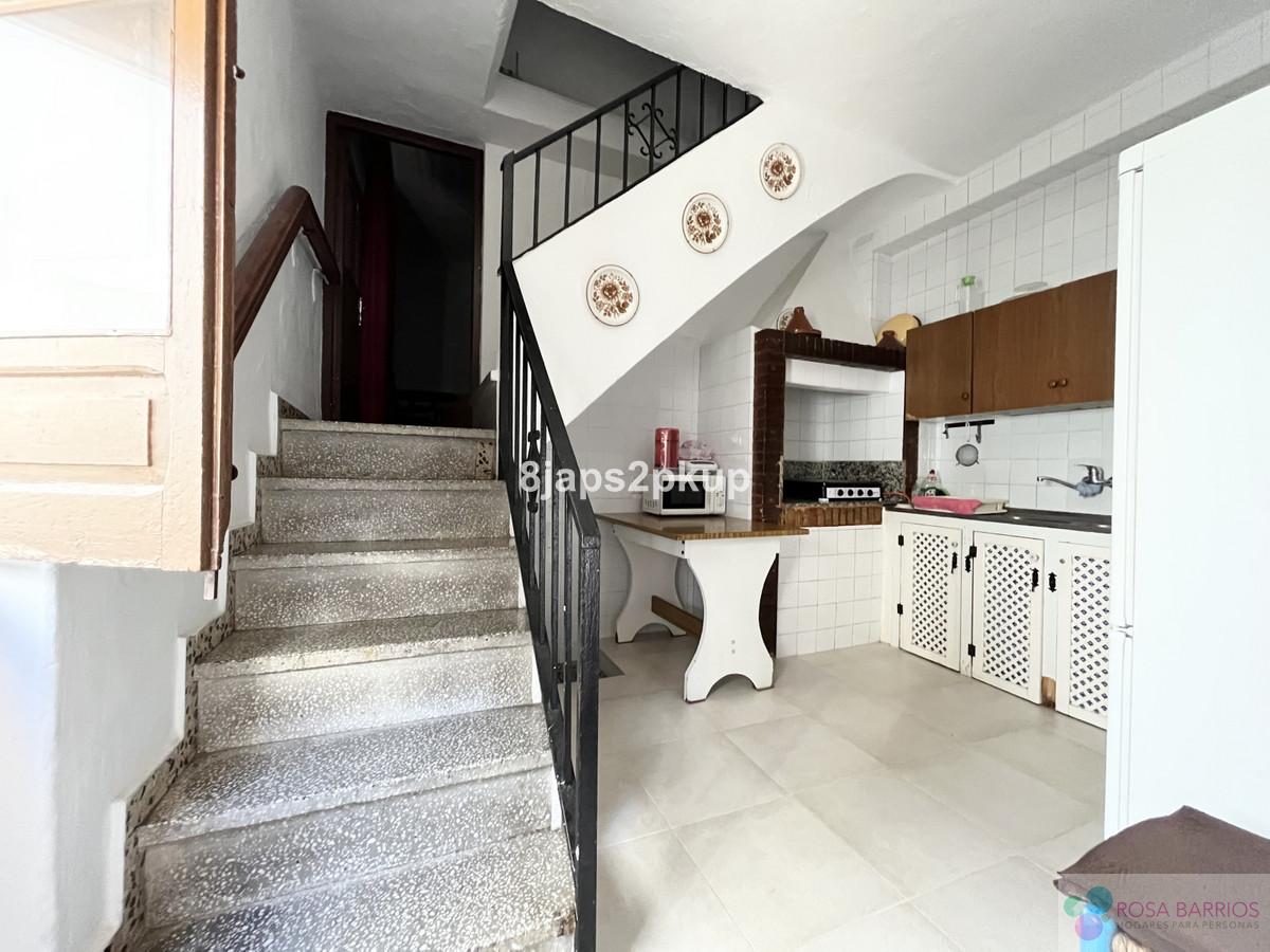 Zu verkaufen von villa in
 Estepona