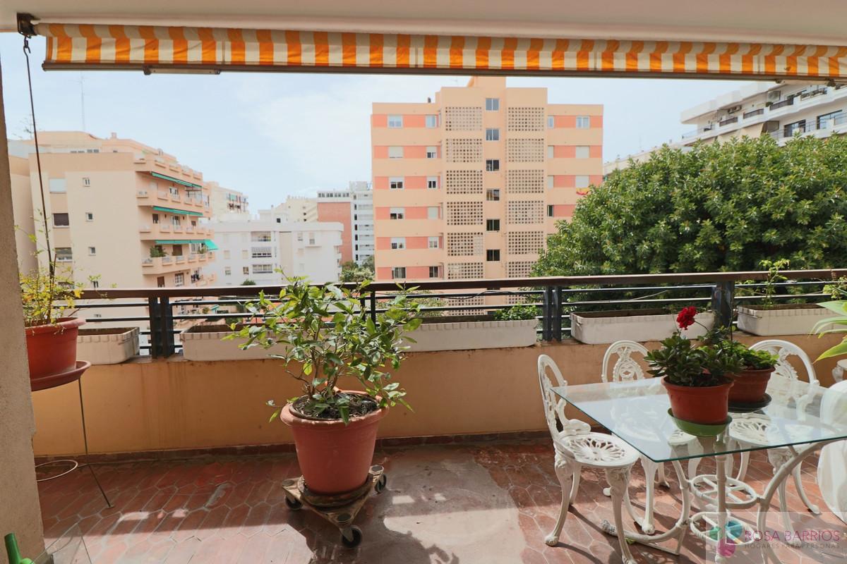 For sale of apartment in Marbella