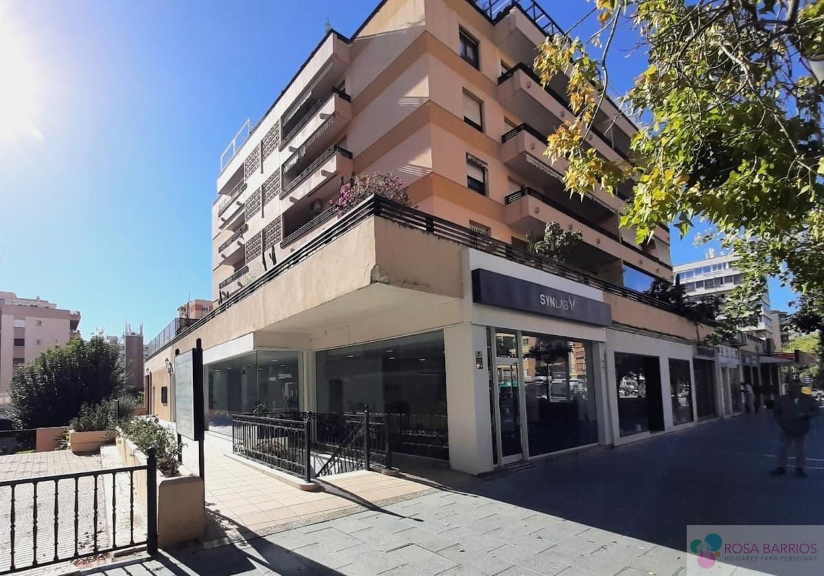 For sale of apartment in Marbella